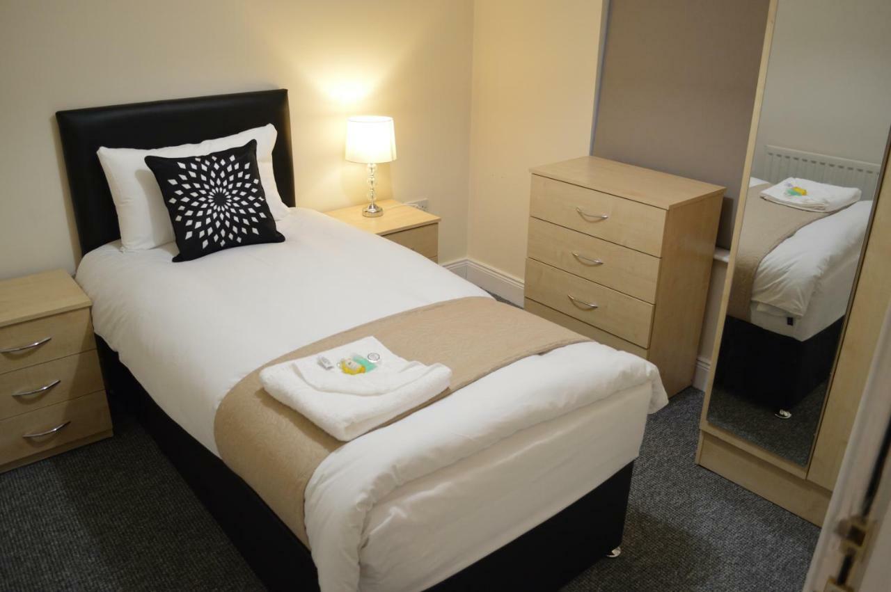 The Townhouse Newcastle Apartment Екстериор снимка